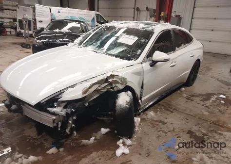 2021 Hyundai Sonata Sel from USA, damaged, VIN 5NPEF4JA9MH079793
